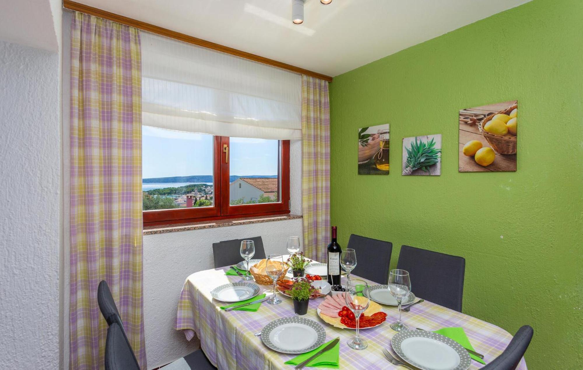 3 Bedroom Stunning Apartment In Krk 크르크 외부 사진